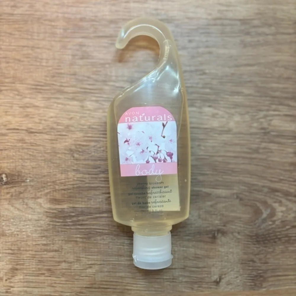 Avon Naturals CHERRY BLOSSOM Refreshing Shower Gel Body Wash 5 oz/150mL New RARE